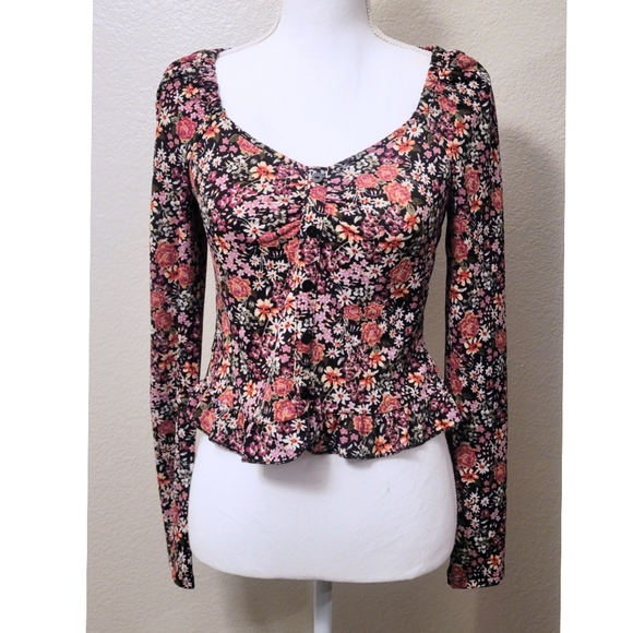wild fable Tops - NWOT wild fable floral